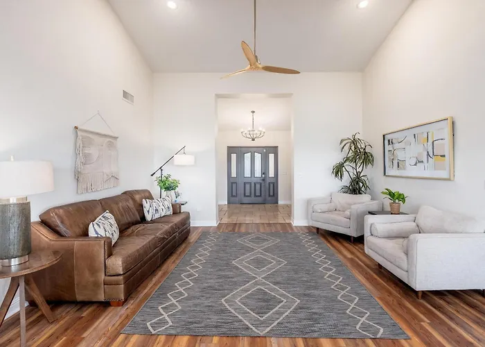 Ponderosa Villa *